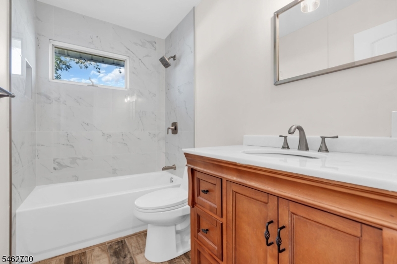 102 Avonridge Road Raritan NJ 08869