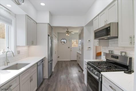 69 S Mountain Avenue Cedar Grove NJ 07009