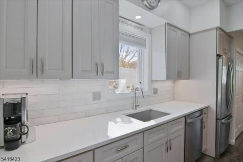 69 S Mountain Avenue Cedar Grove NJ 07009