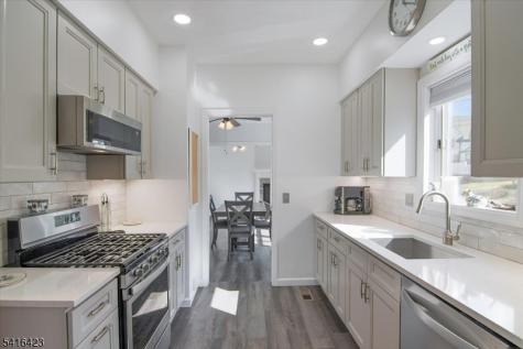 69 S Mountain Avenue Cedar Grove NJ 07009