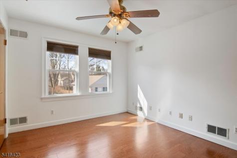 69 S Mountain Avenue Cedar Grove NJ 07009