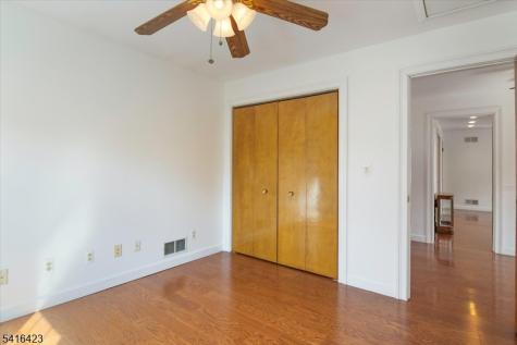 69 S Mountain Avenue Cedar Grove NJ 07009