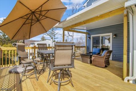 69 S Mountain Avenue Cedar Grove NJ 07009