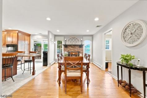 14 Daria Drive Pequannock NJ 07440