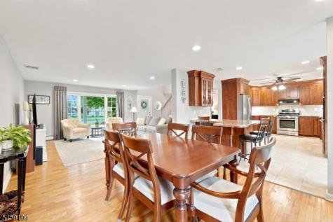 14 Daria Drive Pequannock NJ 07440