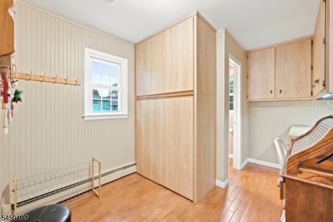 14 Daria Drive Pequannock NJ 07440