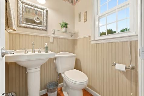 14 Daria Drive Pequannock NJ 07440