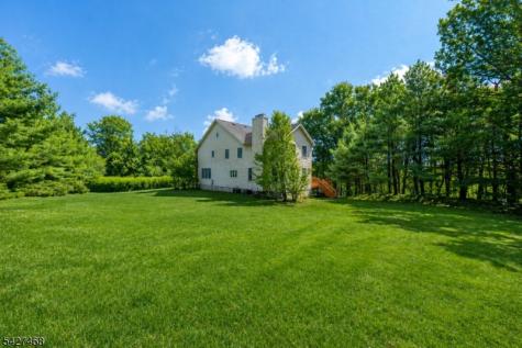 20 Sleepy Hollow Road Denville NJ 07834