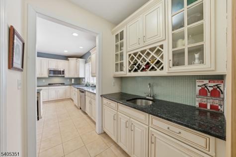 20 Sleepy Hollow Road Denville NJ 07834