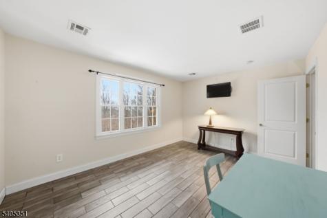 20 Sleepy Hollow Road Denville NJ 07834
