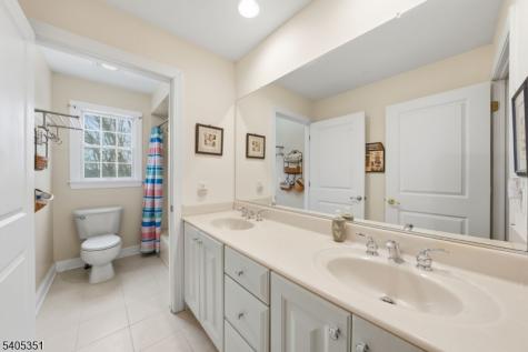 20 Sleepy Hollow Road Denville NJ 07834