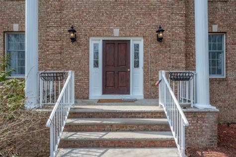 20 Sleepy Hollow Road Denville NJ 07834