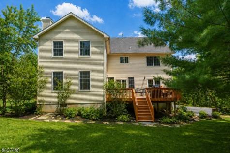 20 Sleepy Hollow Road Denville NJ 07834