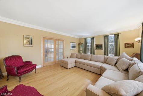 20 Sleepy Hollow Road Denville NJ 07834