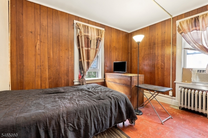 362 E 30th Street Paterson NJ 07504