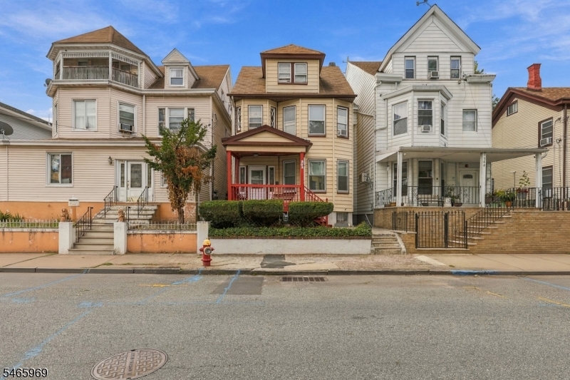 362 E 30th Street Paterson NJ 07504