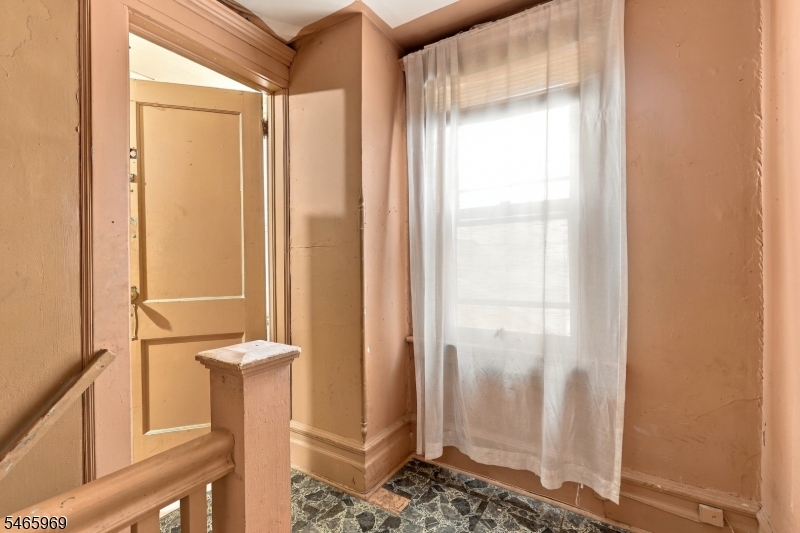 362 E 30th Street Paterson NJ 07504