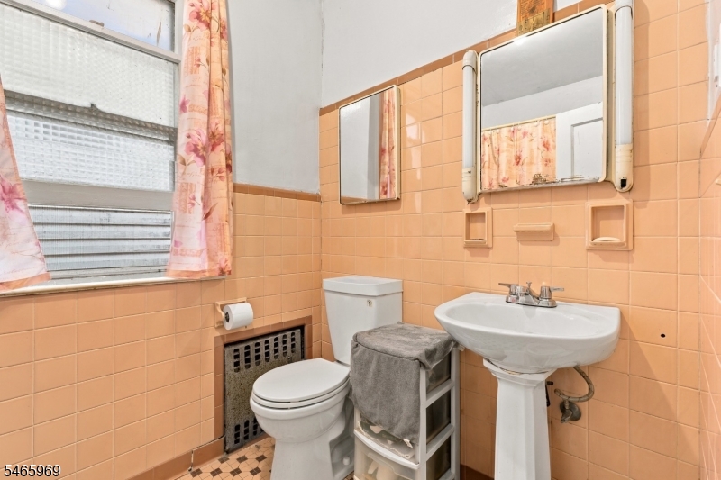 362 E 30th Street Paterson NJ 07504
