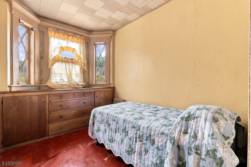 362 E 30th Street Paterson NJ 07504