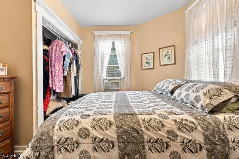 362 E 30th Street Paterson NJ 07504