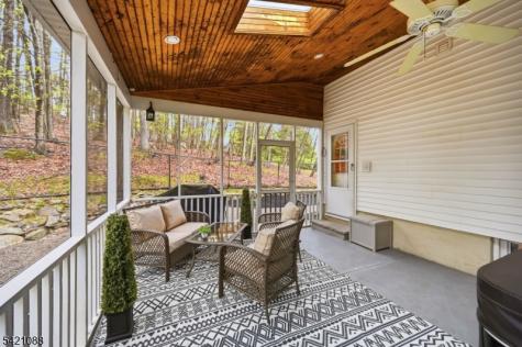 219 Snake Den Road Bloomingdale NJ 07465