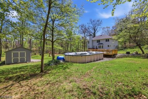11 Victoria Crossing Road Knowlton NJ 07832