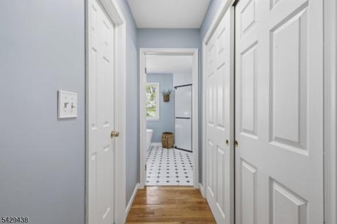 11 Victoria Crossing Road Knowlton NJ 07832