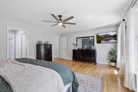 11 Victoria Crossing Road Knowlton NJ 07832
