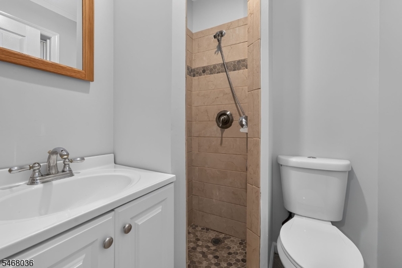 43 Potterstown Road Clinton NJ 08833