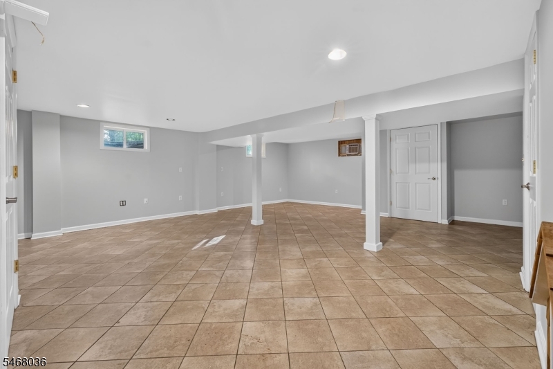 43 Potterstown Road Clinton NJ 08833