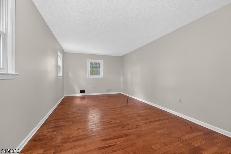 43 Potterstown Road Clinton NJ 08833
