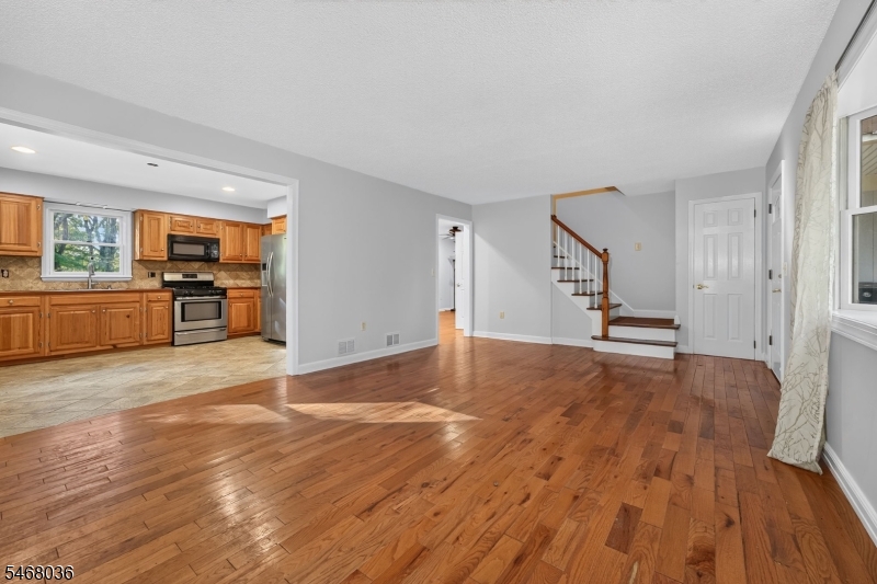 43 Potterstown Road Clinton NJ 08833