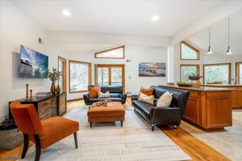 43 Bradford Avenue Montclair NJ 07043