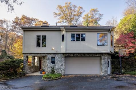 43 Bradford Avenue Montclair NJ 07043