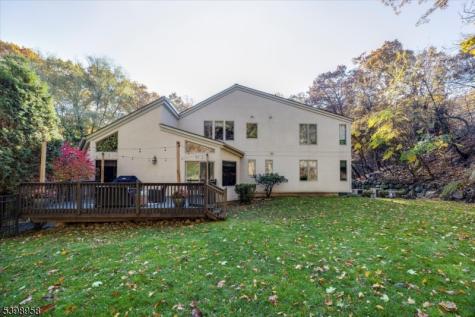 43 Bradford Avenue Montclair NJ 07043