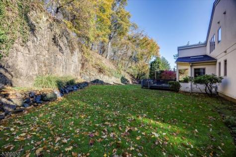 43 Bradford Avenue Montclair NJ 07043