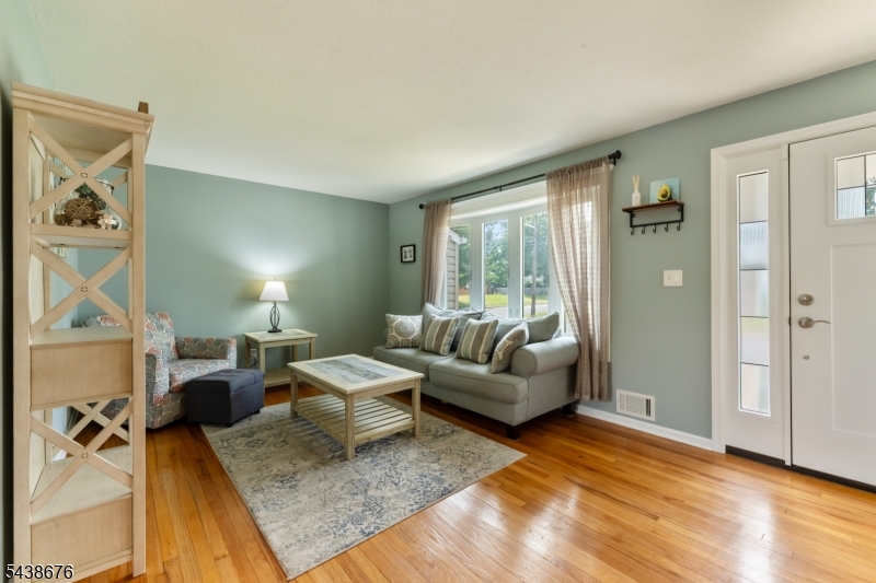 57 Desna Street Piscataway NJ 08854
