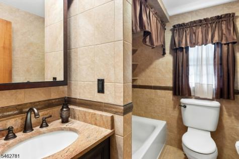 317 Old Tote Road Mountainside NJ 07092
