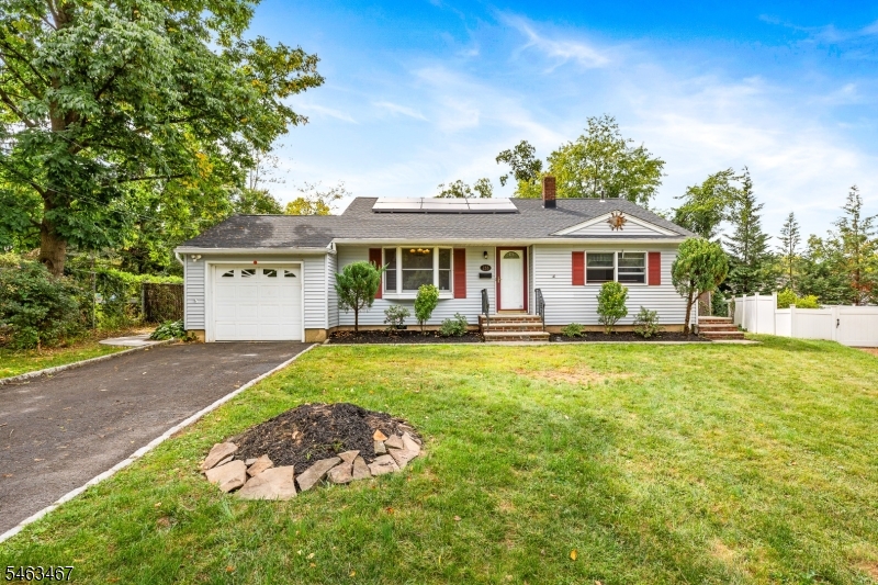 233 Henry Court North Plainfield NJ 07060