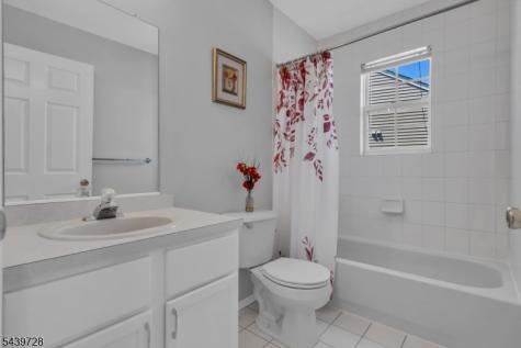 17 Okeefe Road Bridgewater NJ 08807