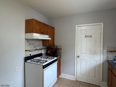 835 E 2nd Street Plainfield NJ 07062