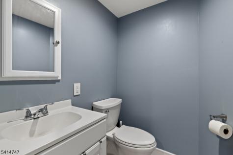 19 Adams Street Belvidere NJ 07823