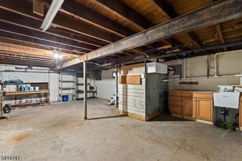19 Adams Street Belvidere NJ 07823