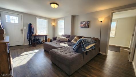 4 Henry Street Frankford NJ 07826