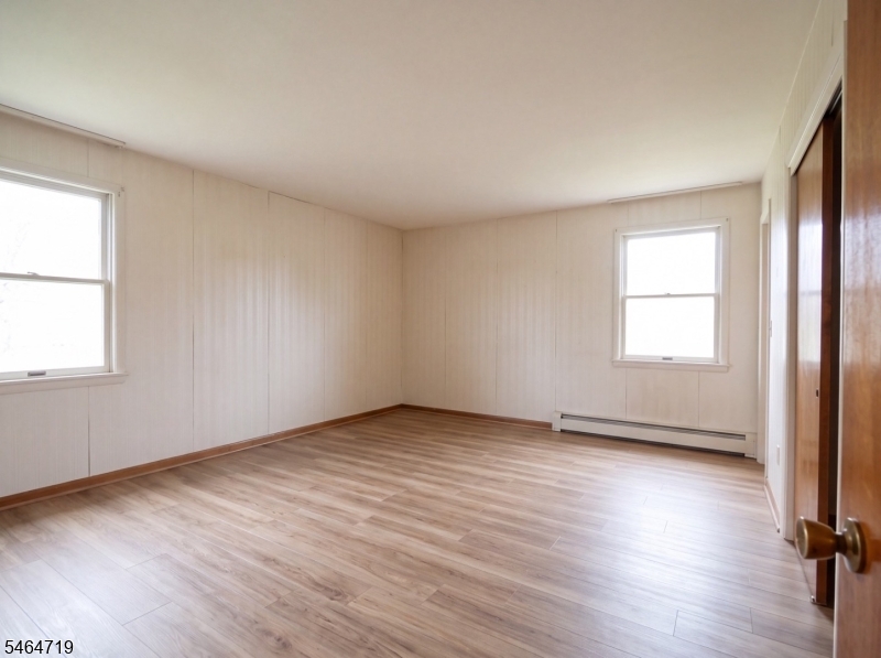 1 Arthur Street Roselle NJ 07203