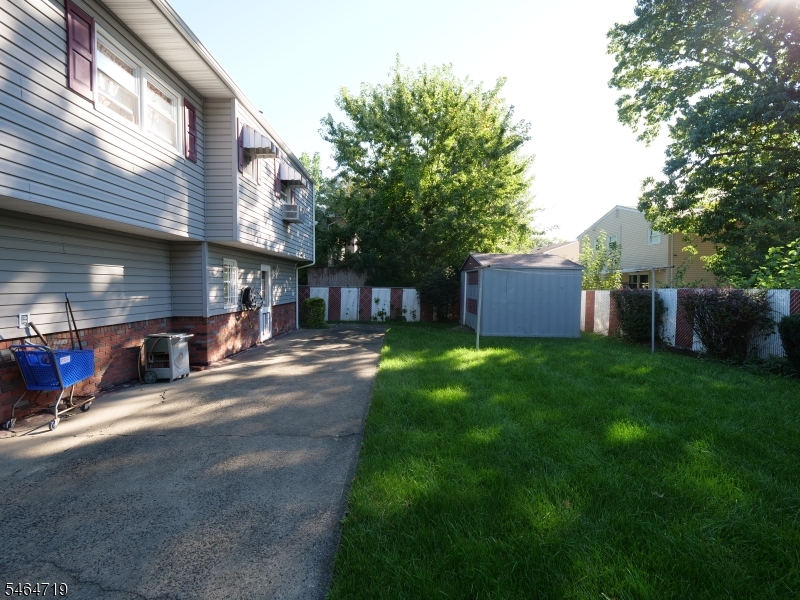 1 Arthur Street Roselle NJ 07203