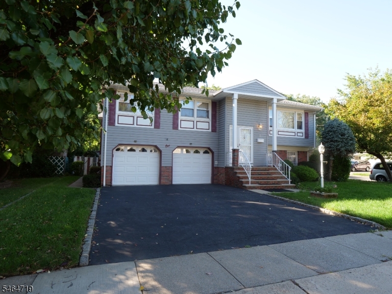 1 Arthur Street Roselle NJ 07203