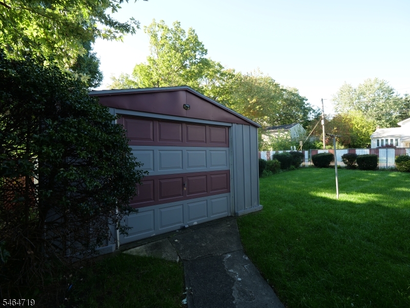 1 Arthur Street Roselle NJ 07203