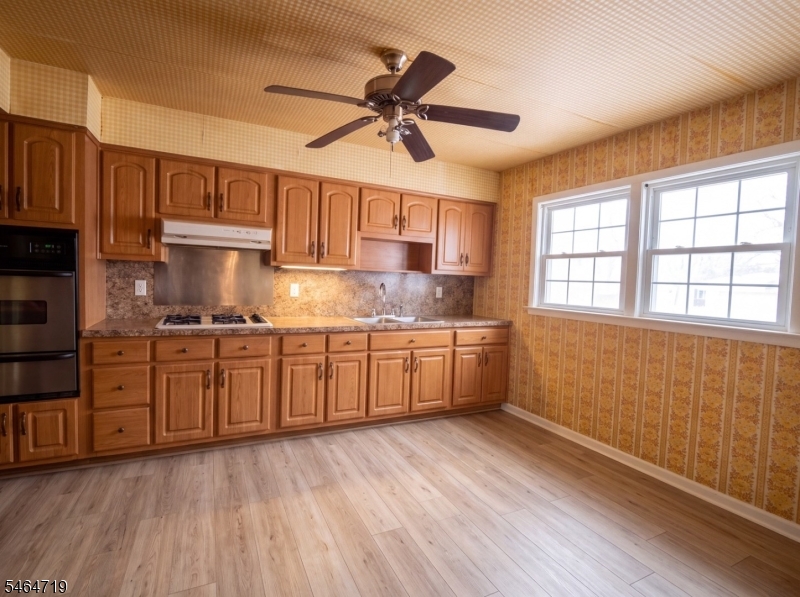 1 Arthur Street Roselle NJ 07203