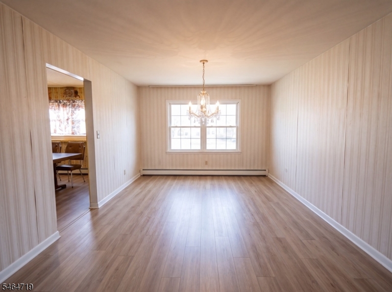 1 Arthur Street Roselle NJ 07203